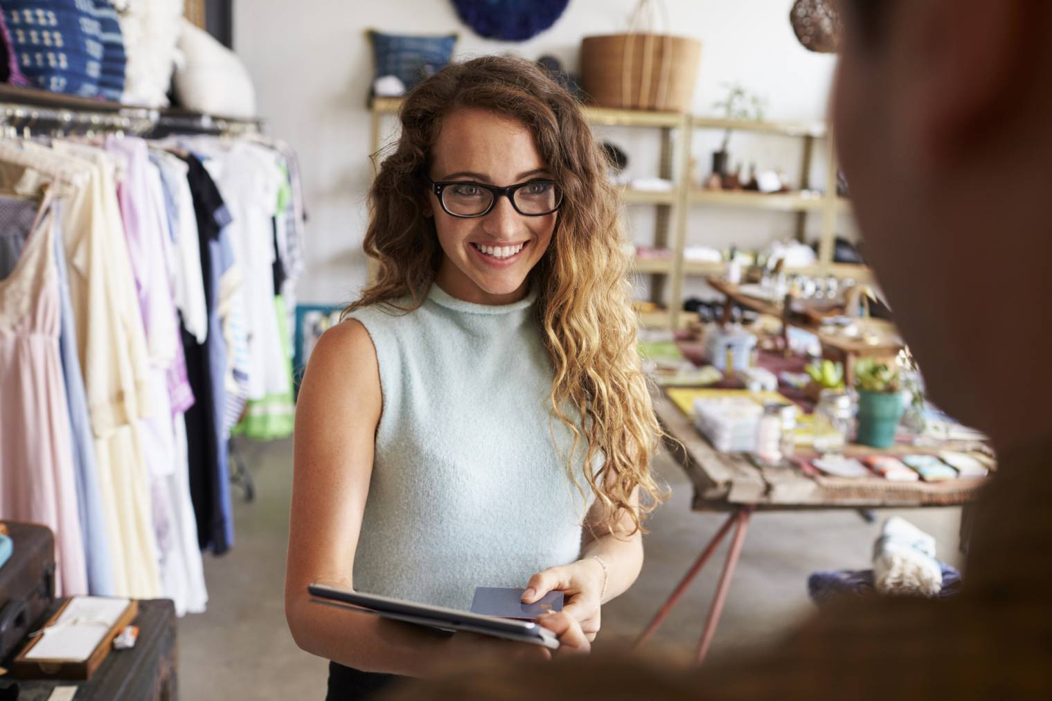 Comment attirer les gens dans un magasin ?